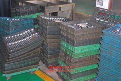 東風(fēng)EQ5180XZSQ展示車用的玉柴YC6L330-42發(fā)動機的保養(yǎng)及配件