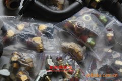 威泰爾FJZ5210XLC冷藏車用的康明斯EQB210-20發(fā)動機(jī)的配件及保養(yǎng)