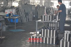 北京BJ5020XSHALW1A售貨車用的銀翔BJ413A發動機的配件及保養