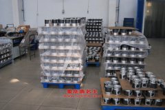 雷星SNJ5060XXY廂式運輸車用的玉柴YC4F90-30發動機的配件及保養