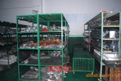 東風EQ7100BP微轎車用的現代G4HC發動機的保養及配件