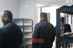 琴島QD1080PK2L2平頭柴油載貨汽車用的一汽CA4DF2-13發動機的配件及維修