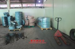 大眾汽車(VOLKSWAGEN)SVW6440DCD多用途乘用車用的大眾CSR發動機的配件及修理