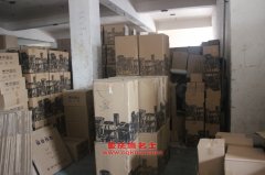 解放CA5160XXYP1K2L6T3A80-2篷式廂式運輸車用的一汽CA6DE2-22發動機的配件及大修