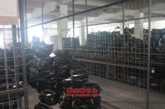 陜汽SX5256ZLJDR384自卸式垃圾車用的濰柴WP10.300E40發動機的配件及修理