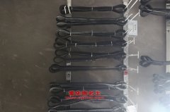 華凱CA3313PK2T4P3R5自卸汽車用的錫柴CA6DF3-24E3發動機的保養及配件