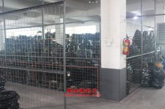 新飛XKC5040XLJ4K旅居車(chē)用的康明斯ISF2.8s4129V發(fā)動(dòng)機(jī)的修理及配件