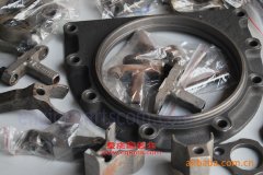 象牌SXC6120C客車用的玉柴YC6L330-30發動機的大修及配件