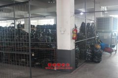 延龍LZL5253ZLJ自卸式垃圾車用的康明斯ISLe340 40發動機的修理及配件